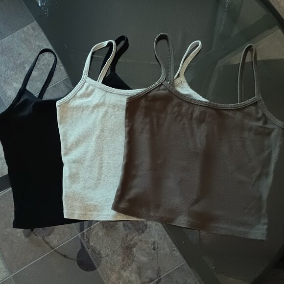 Bundle Lot of 3 Cotton Micro-rib Tank Tops in Black, Grey, Olive in Size Medium - Picture 4 of 7